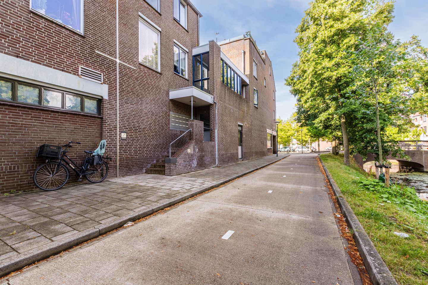 Photo 4 of Radboudgracht 8