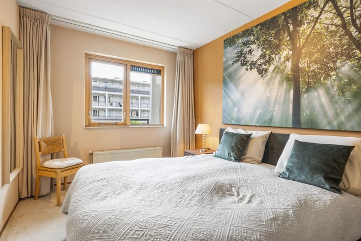 Photo 3 of Amsterdamsestraatweg 907