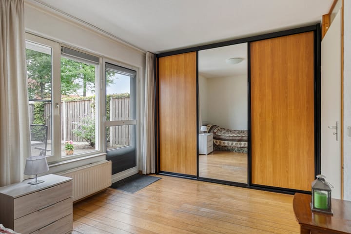 Foto 12 van De Bazelstraat 11