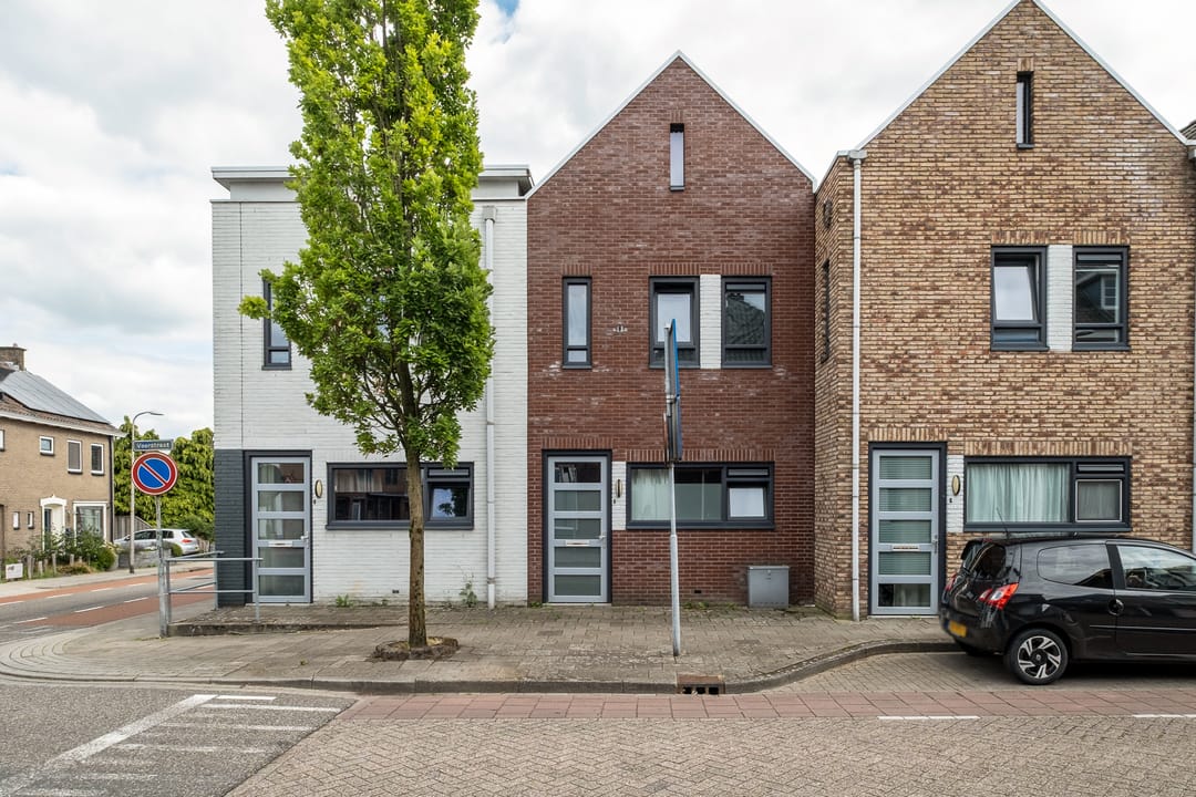 Foto 1 van Voorstraat 10-06