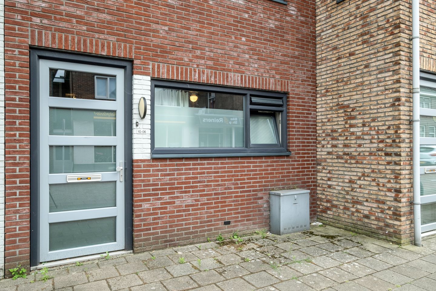 Foto 4 van Voorstraat 10-06