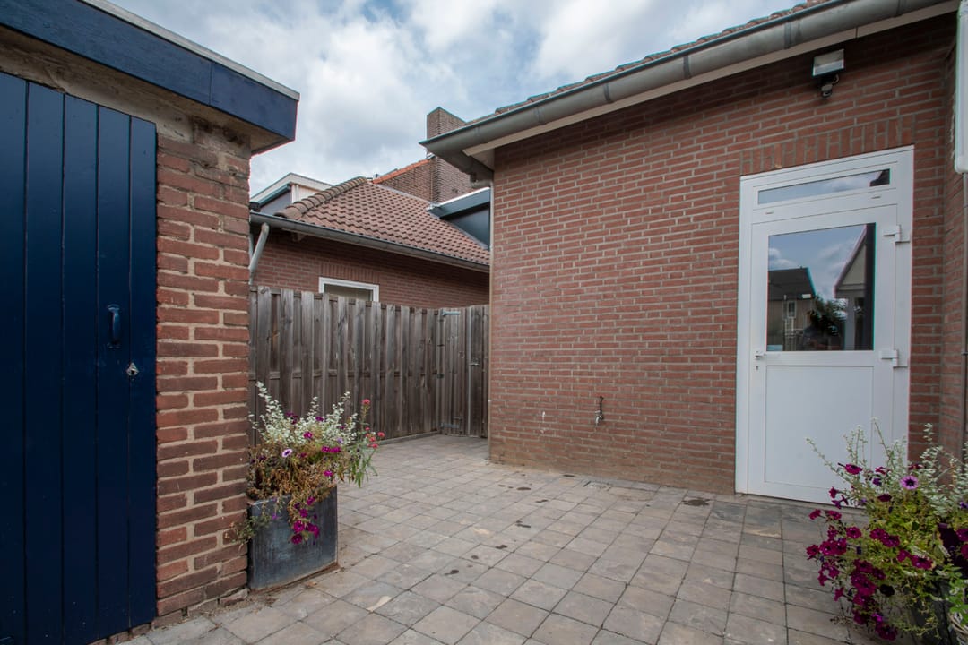 Foto 28 van Dr. Poelslaan 39