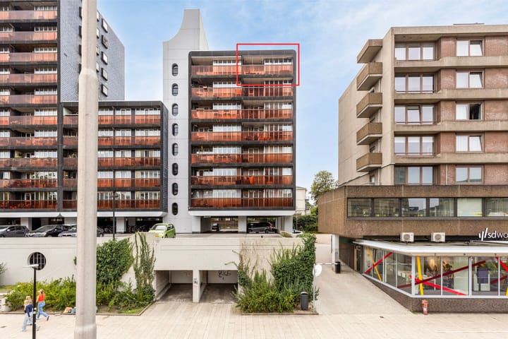 Foto 2 van Burg. Hustinxstraat 168