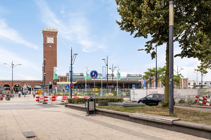 Foto 30 van Burg. Hustinxstraat 168