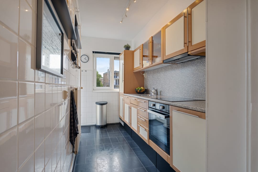 Photo 23 of Dr H. Colijnlaan 295