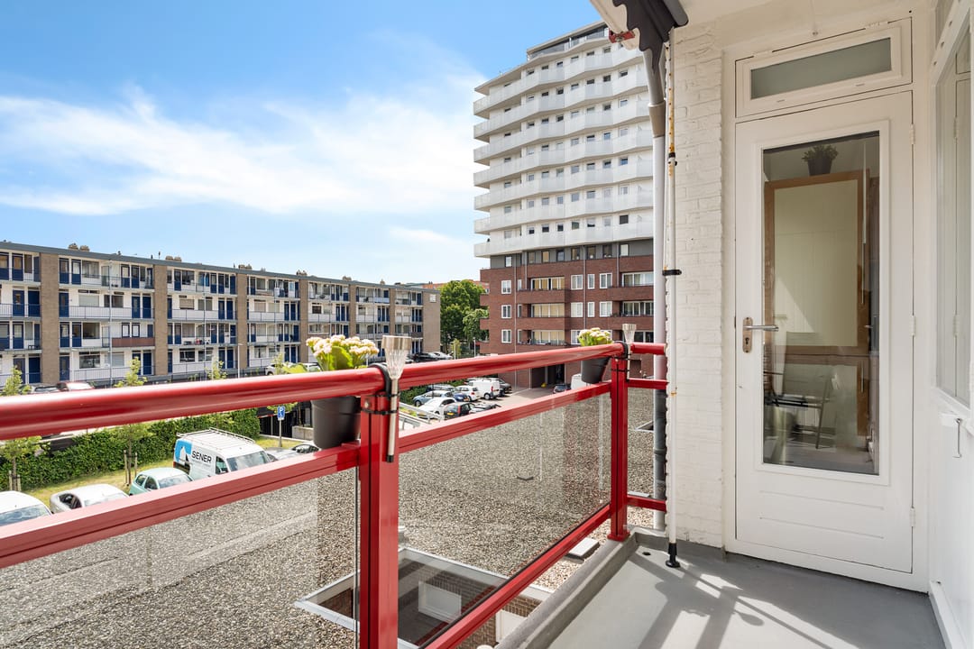 Photo 28 of Dr H. Colijnlaan 295