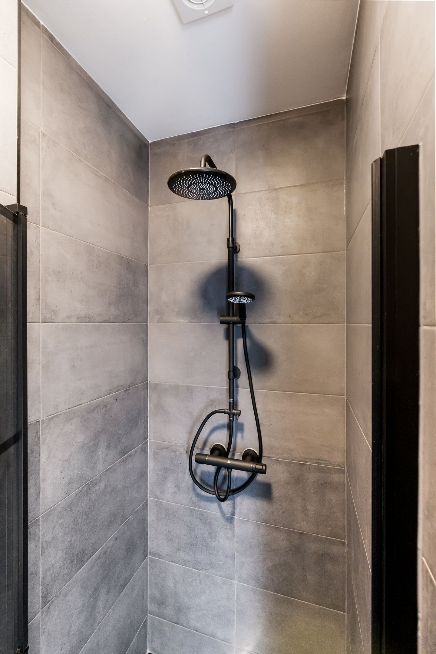 Foto 14 van De Lannoystraat 5