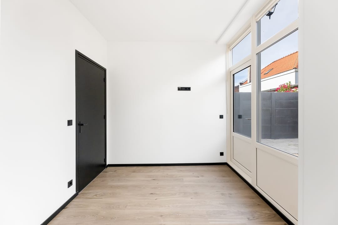 Foto 11 van De Lannoystraat 5