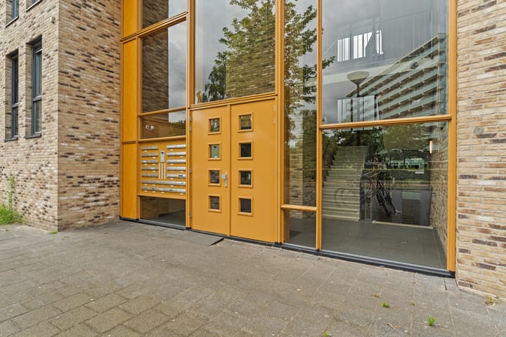 Foto 5 van Demerarastraat 9