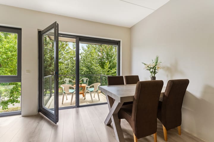 Foto 15 van Demerarastraat 9