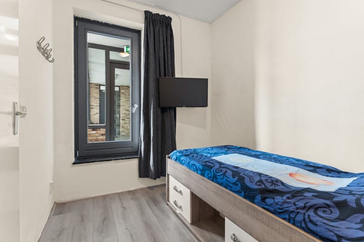 Foto 22 van Demerarastraat 9