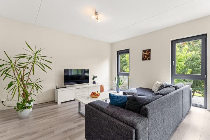 Foto 2 van Demerarastraat 9