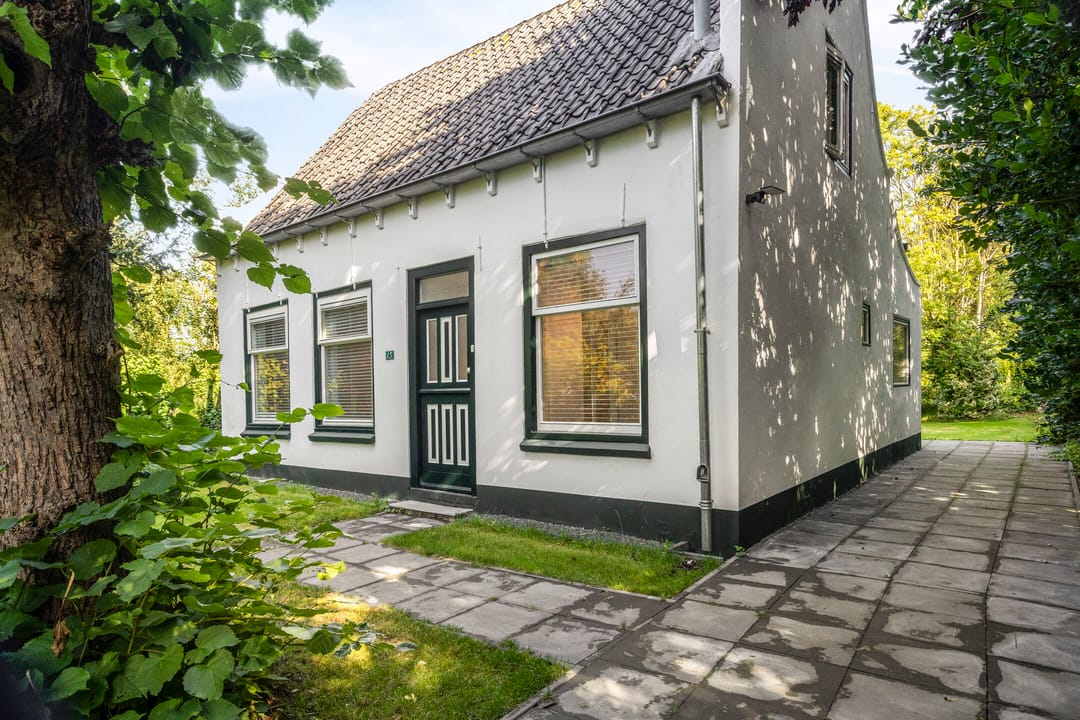 Photo 2 of Platteweg 15