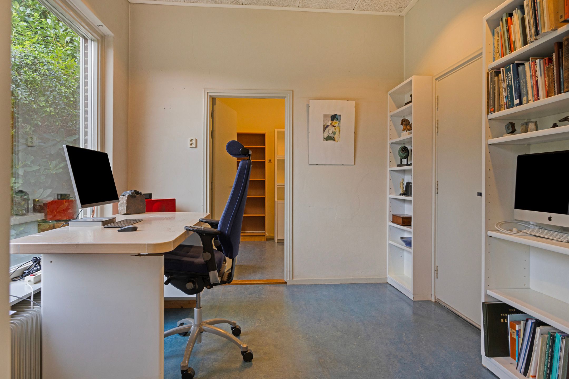 Photo 30 of Valkenburgstraat 19