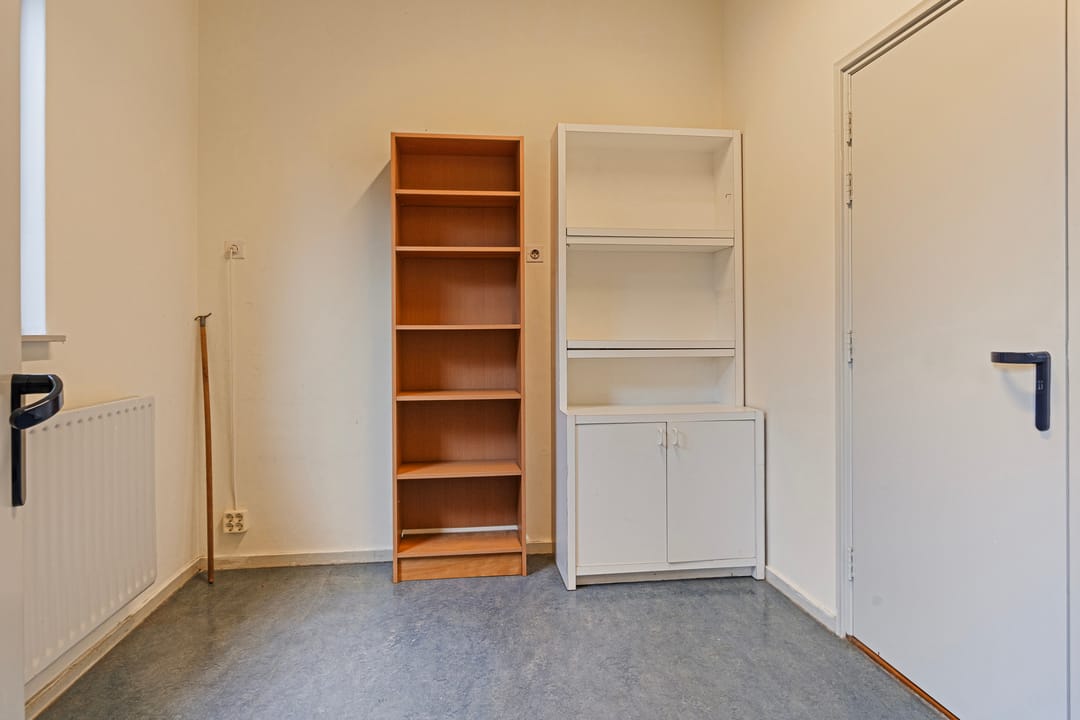 Photo 31 of Valkenburgstraat 19