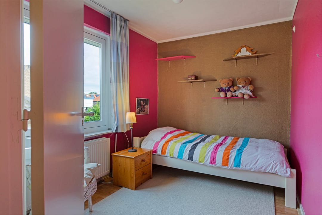 Photo 43 of Valkenburgstraat 19