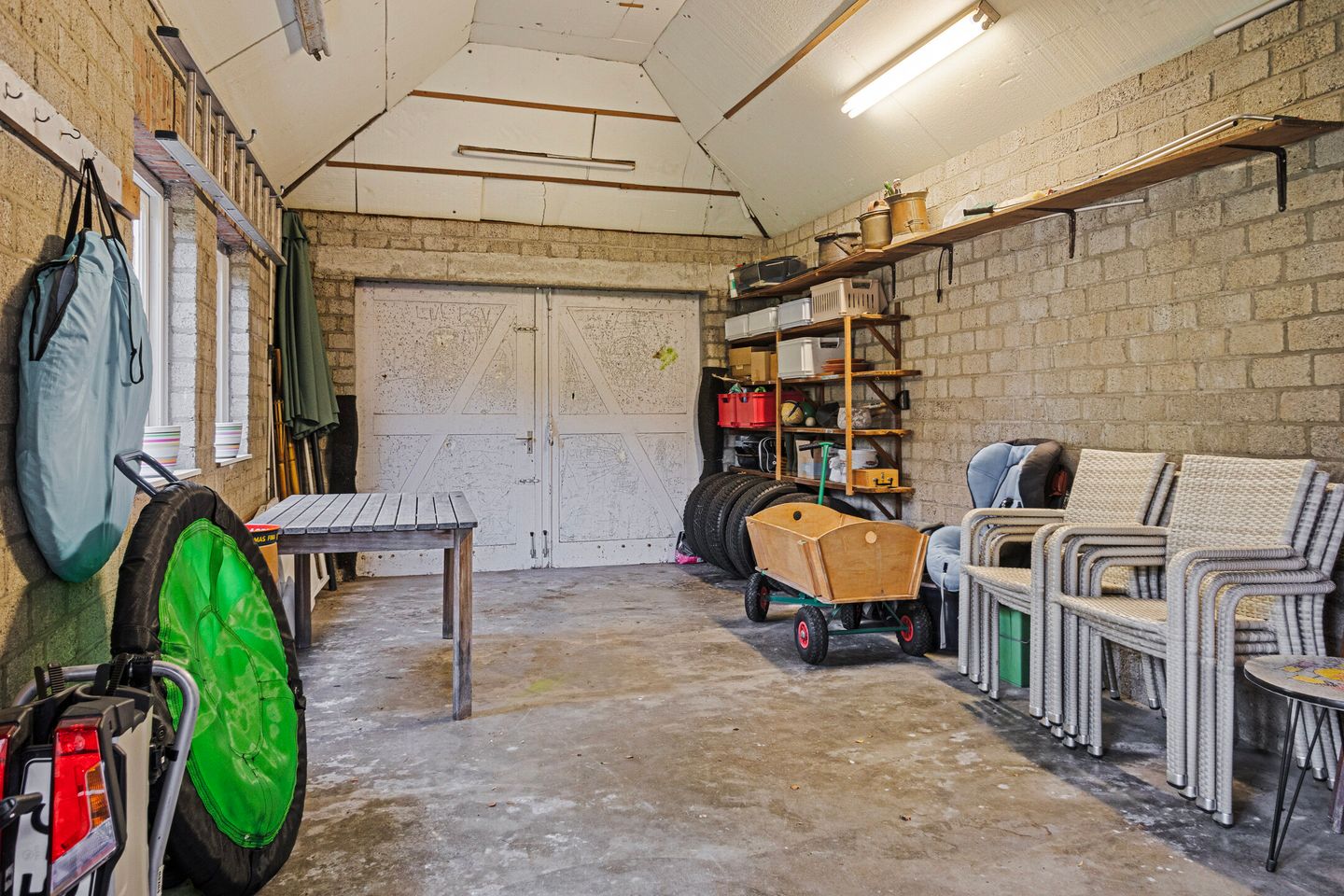 Photo 59 of Valkenburgstraat 19