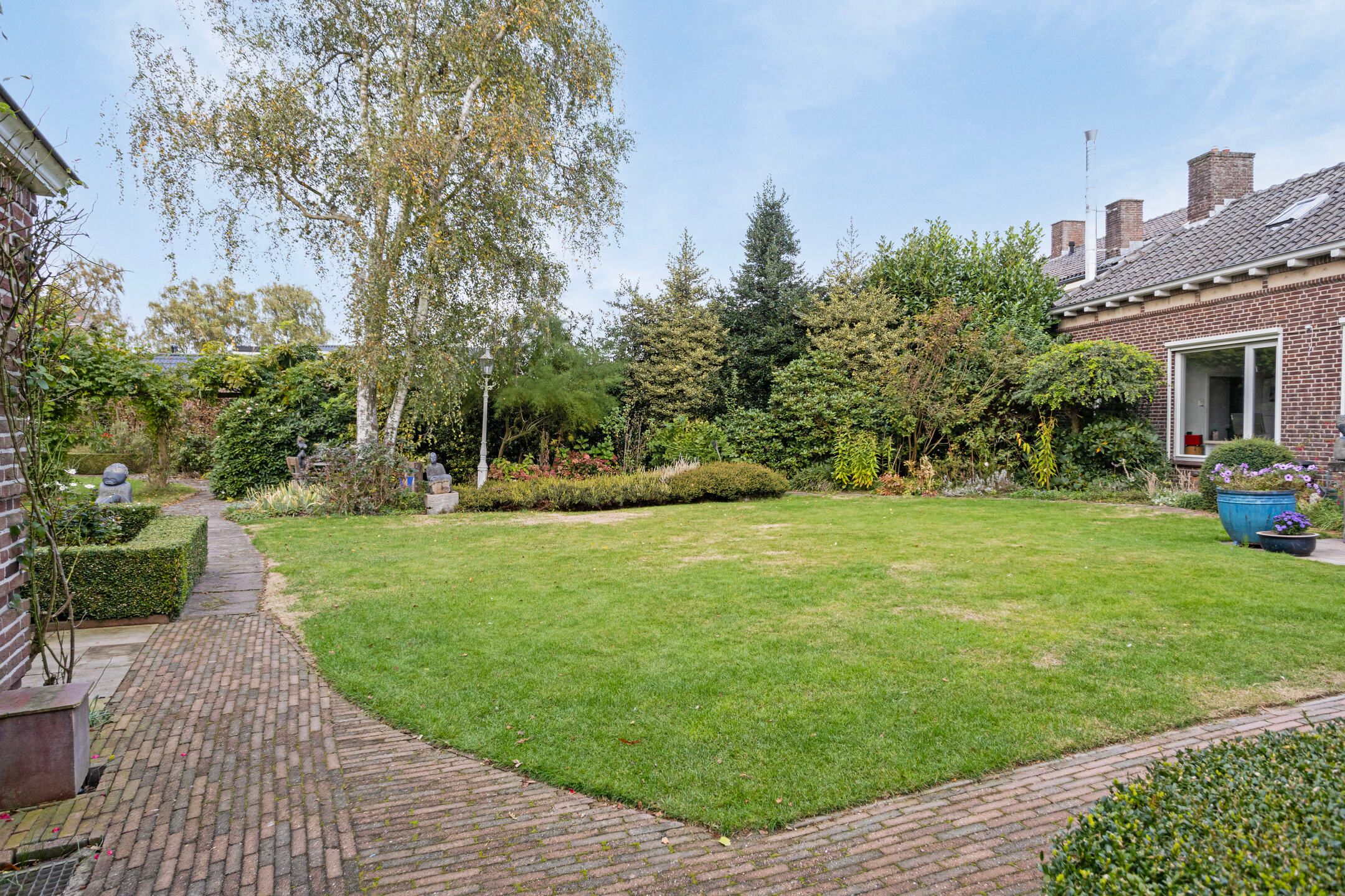 Photo 60 of Valkenburgstraat 19