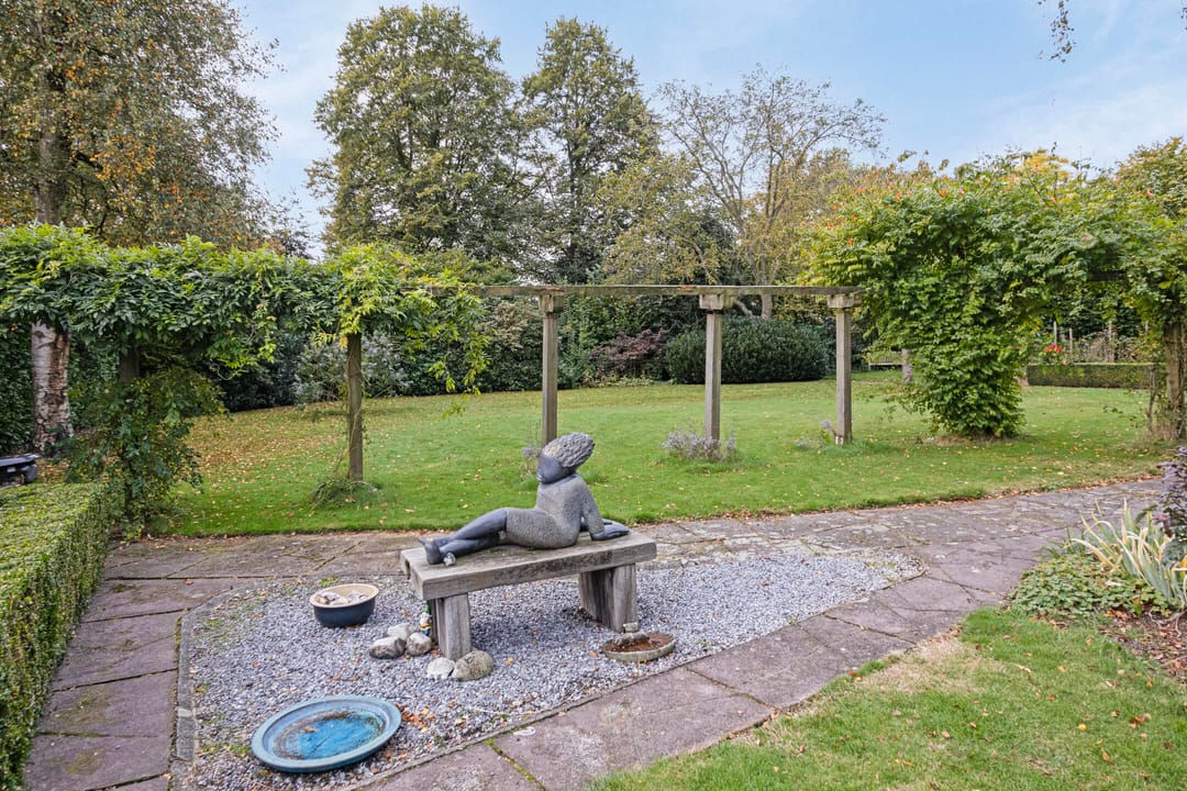 Photo 61 of Valkenburgstraat 19