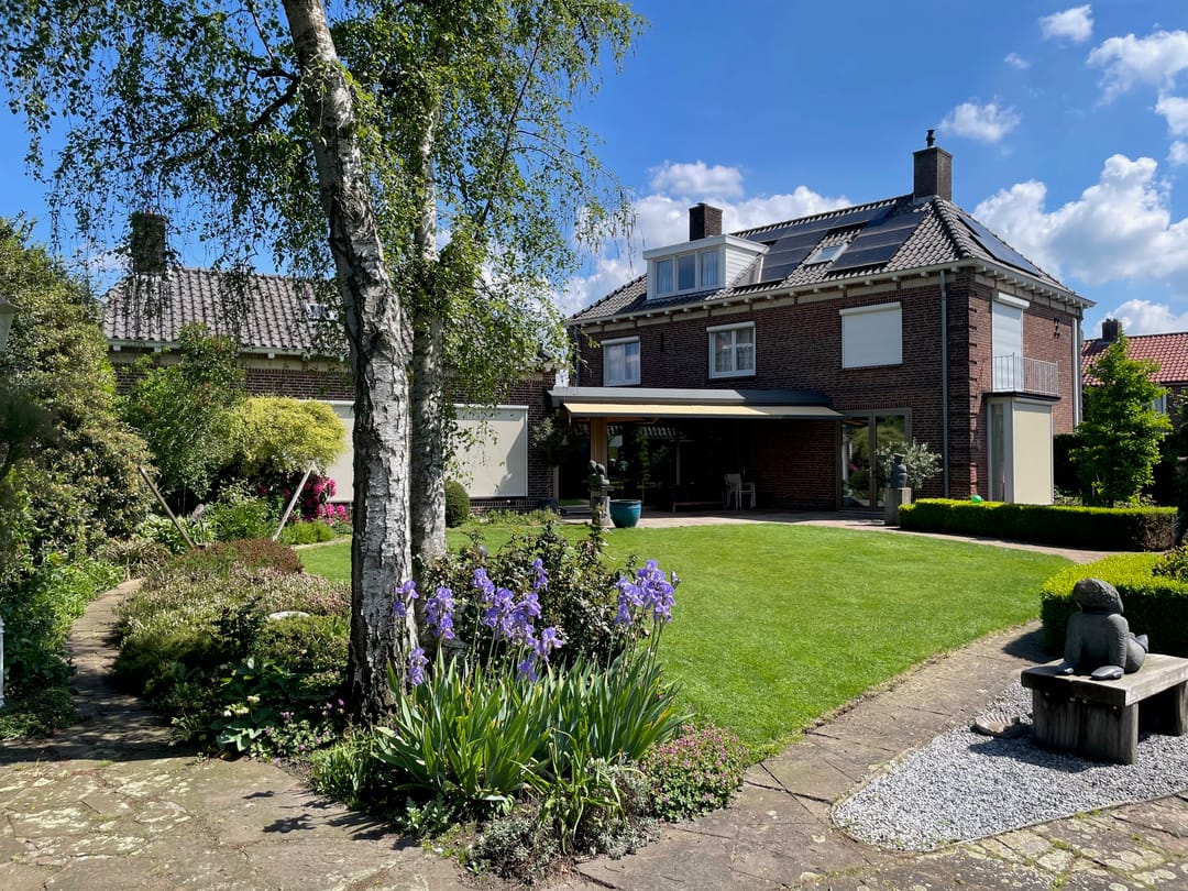 Photo 68 of Valkenburgstraat 19