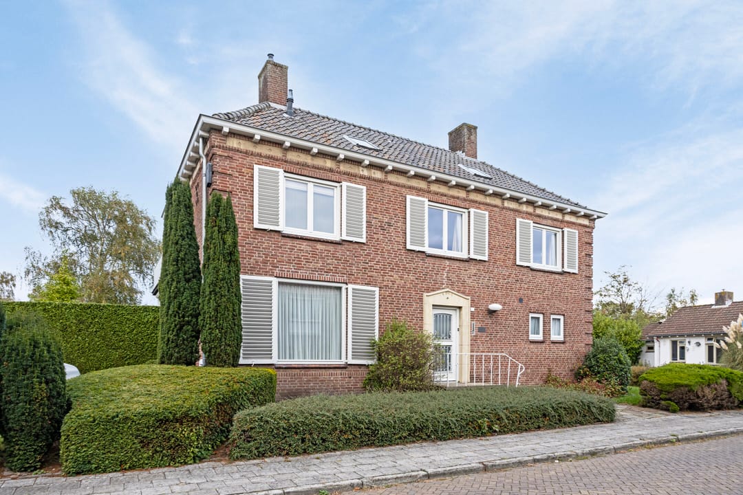 Photo 77 of Valkenburgstraat 19