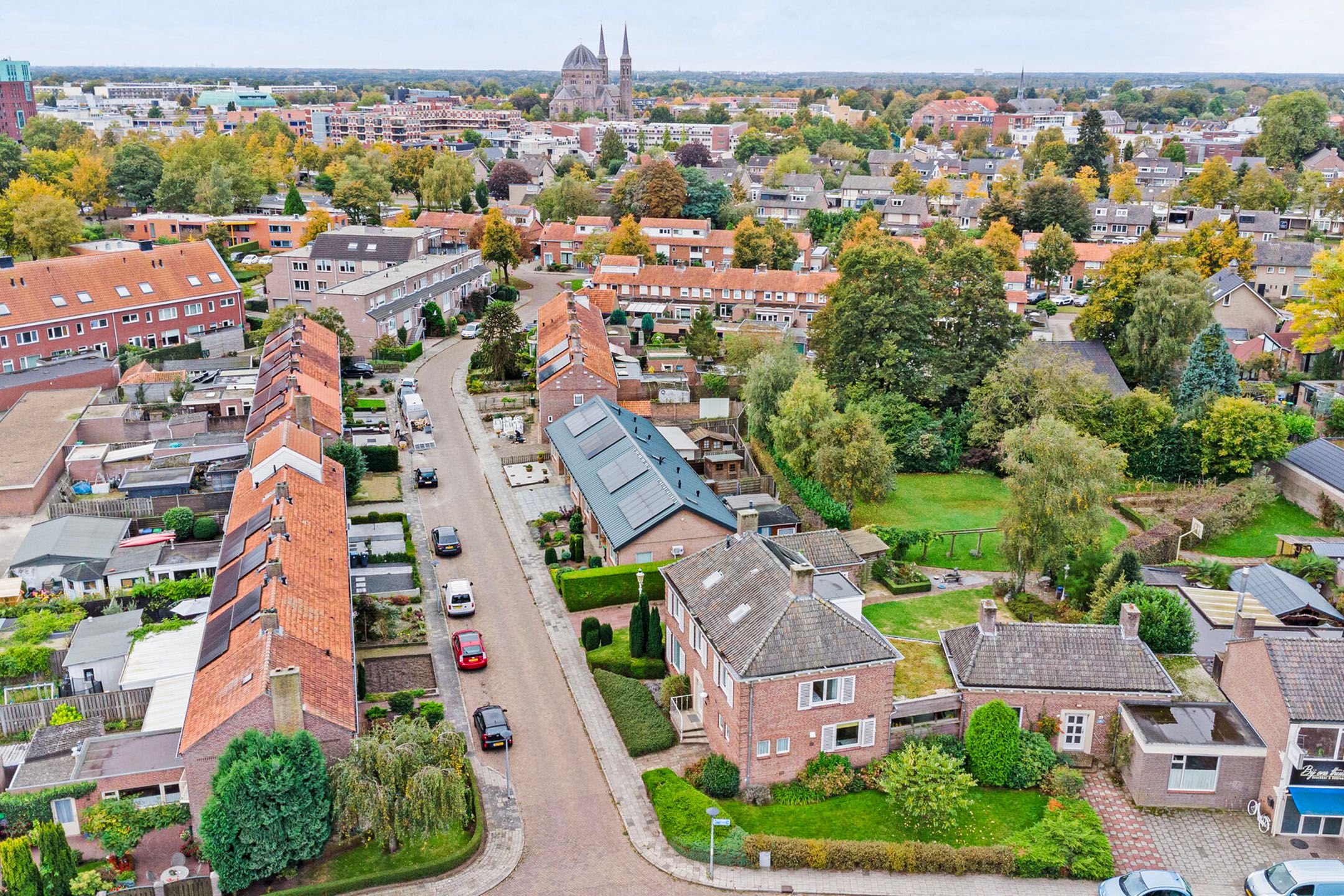 Photo 81 of Valkenburgstraat 19