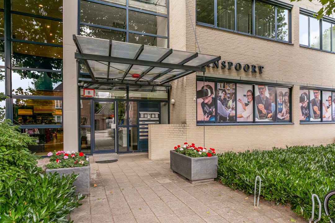 Photo 28 of Wilhelminastraat 4-M