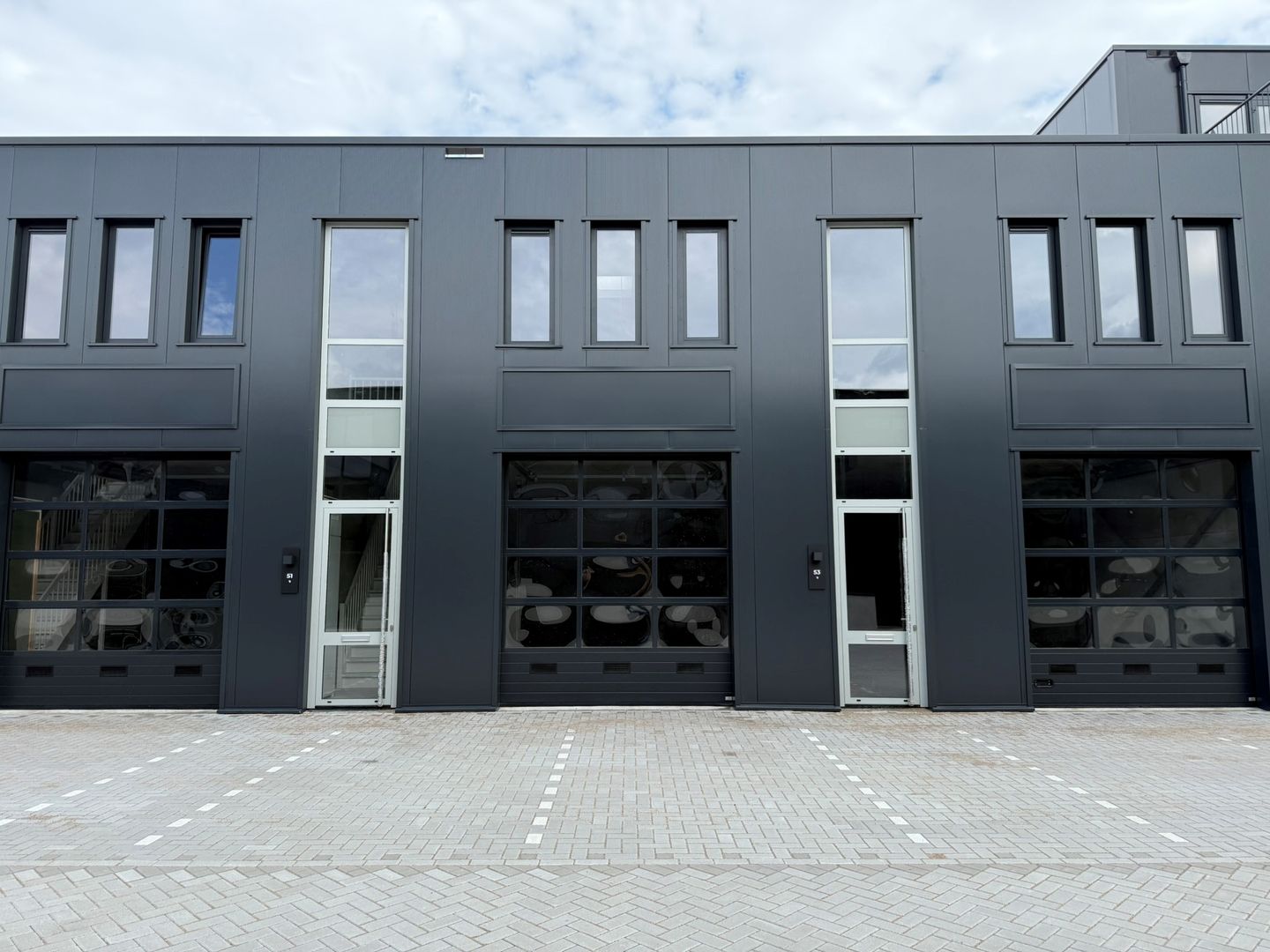 Bekijk foto 3 van Afmijnstraat 51