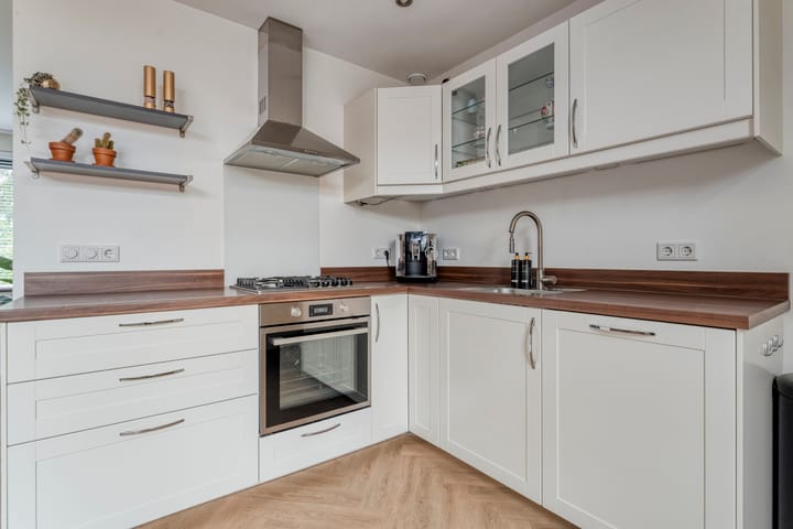 Photo 3 of Rheezerweg 33