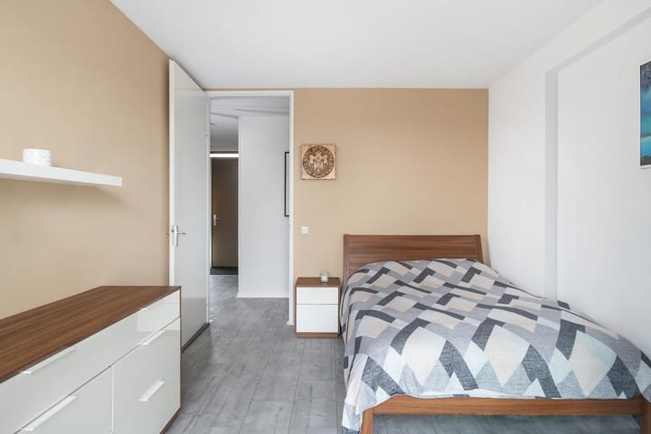 Photo 17 of Oppert 270