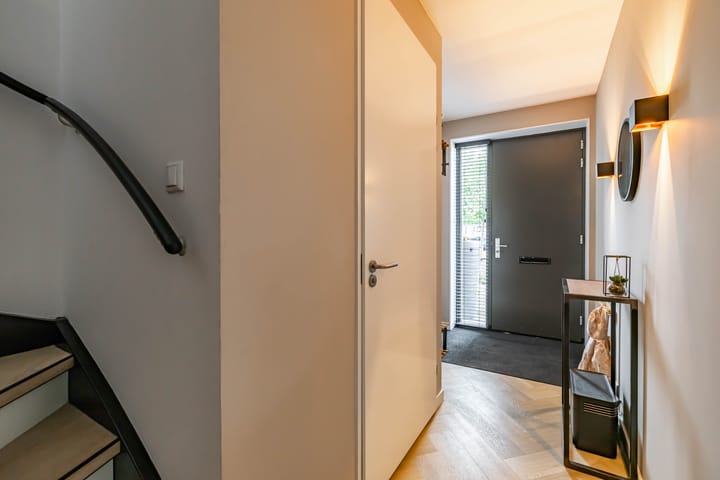 Photo 12 of Hoofdweg 13-F