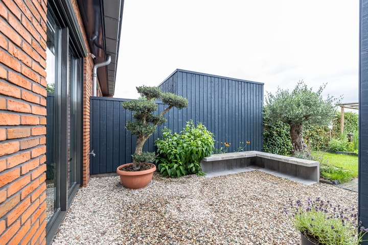 Photo 31 of Hoofdweg 13-F