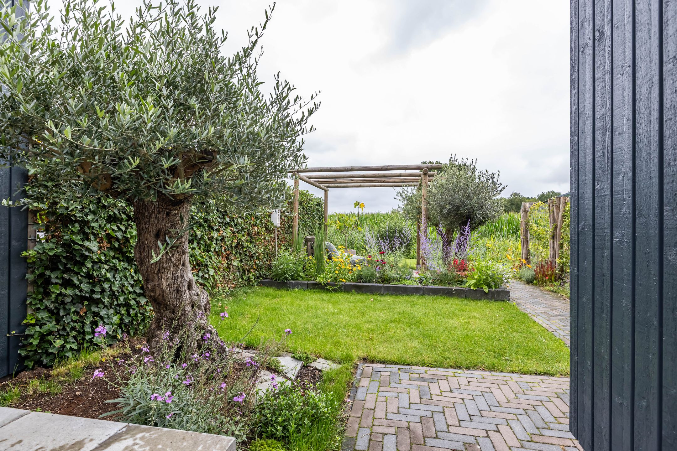 Foto 33 van Hoofdweg 13-F