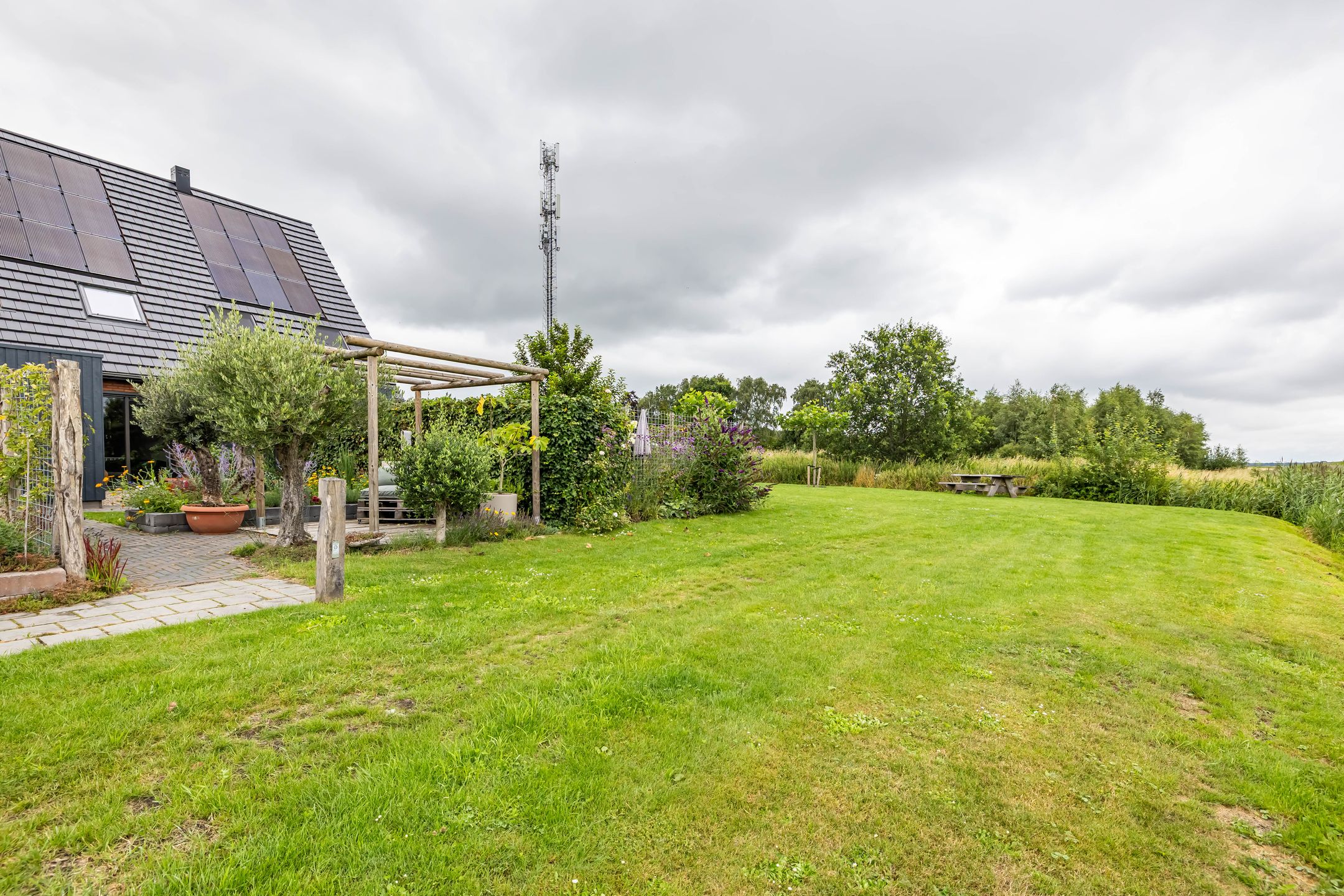 Foto 39 van Hoofdweg 13-F