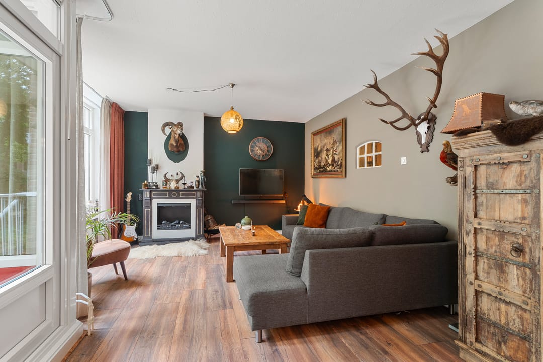 Photo 1 of Anna van Burenlaan 22