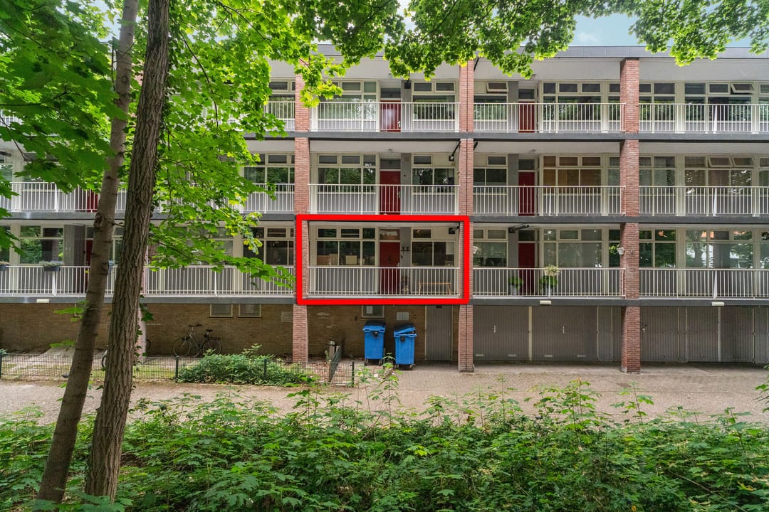 Photo 2 of Anna van Burenlaan 22