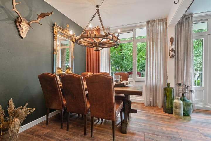 Foto 10 van Anna van Burenlaan 22