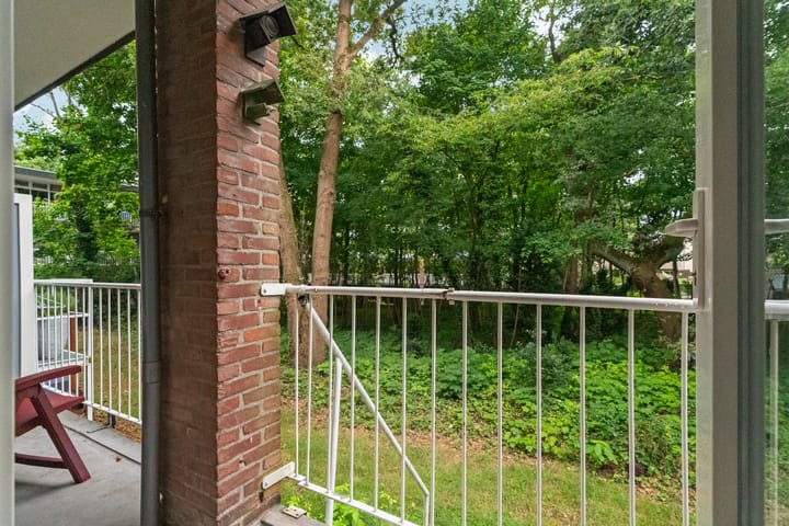 Foto 22 van Anna van Burenlaan 22