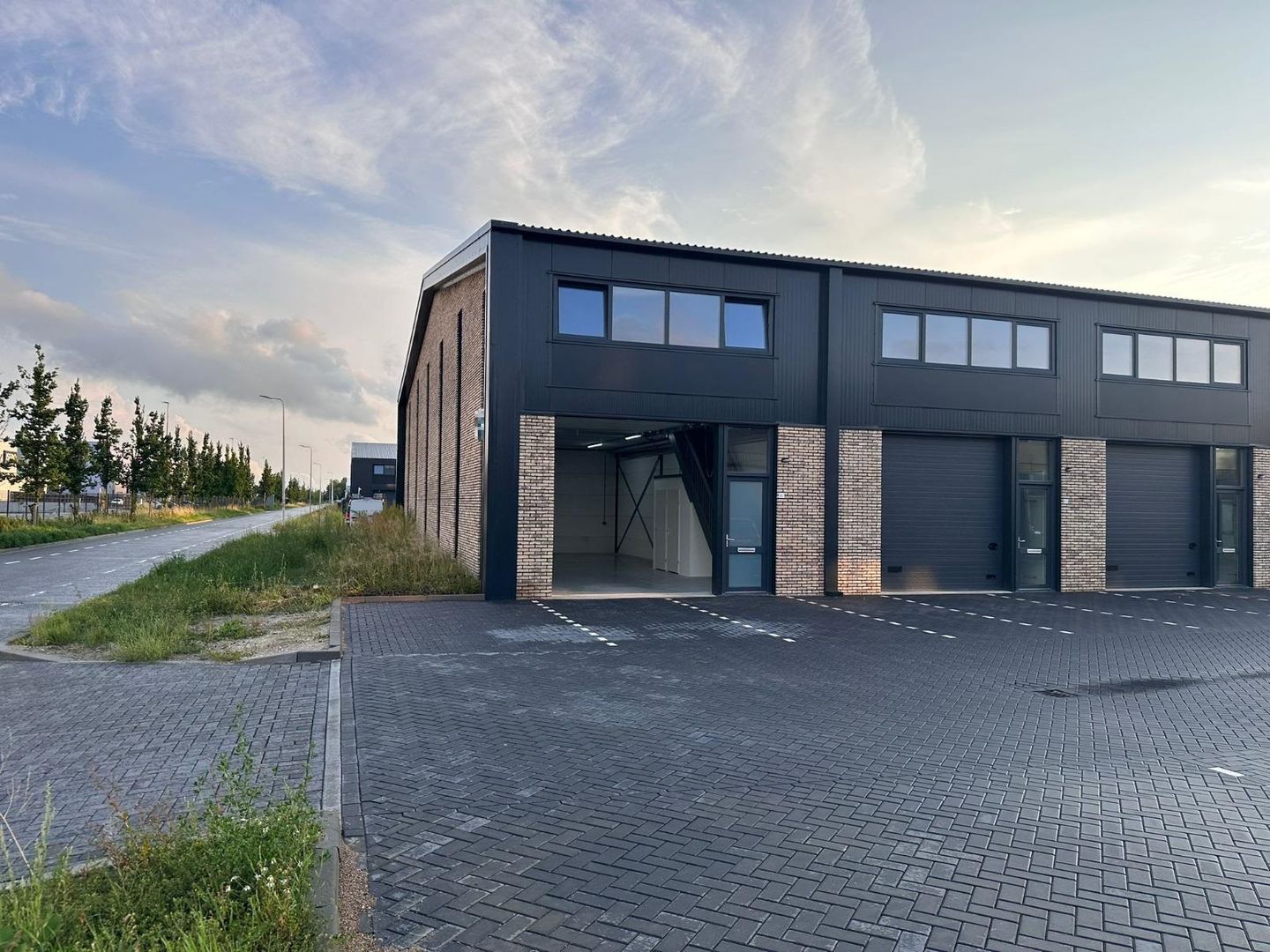View photo 2 of Dirk Verheulweg 2-C1