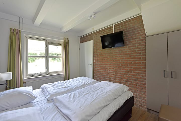 Foto 12 van Randweg 21-254