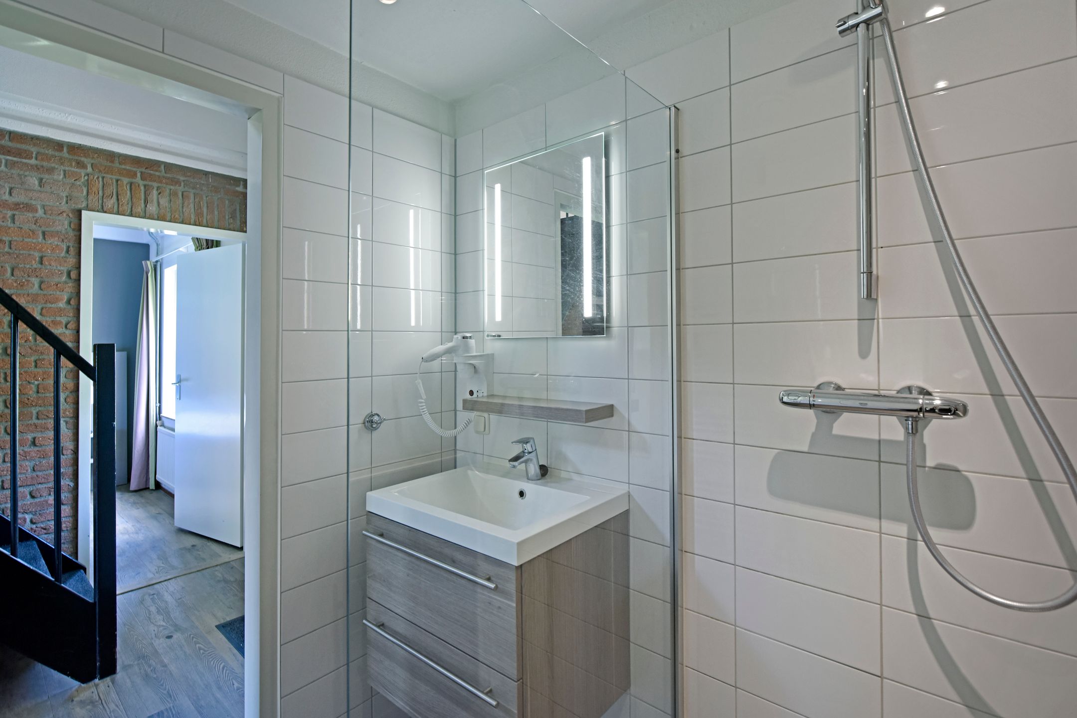 Foto 15 van Randweg 21-254