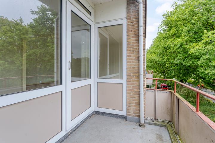 Photo 5 of Helperzoom 183