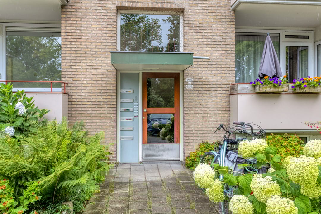 Foto 7 van Helperzoom 183