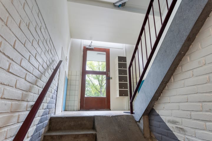 Photo 8 of Helperzoom 183