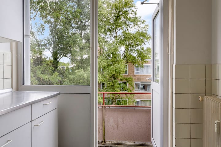 Photo 22 of Helperzoom 183