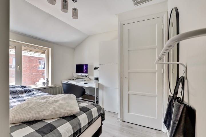 Foto 18 van Koningin Julianastraat 14