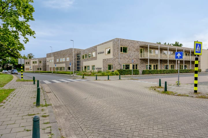 Photo 42 of Spinetstraat 39