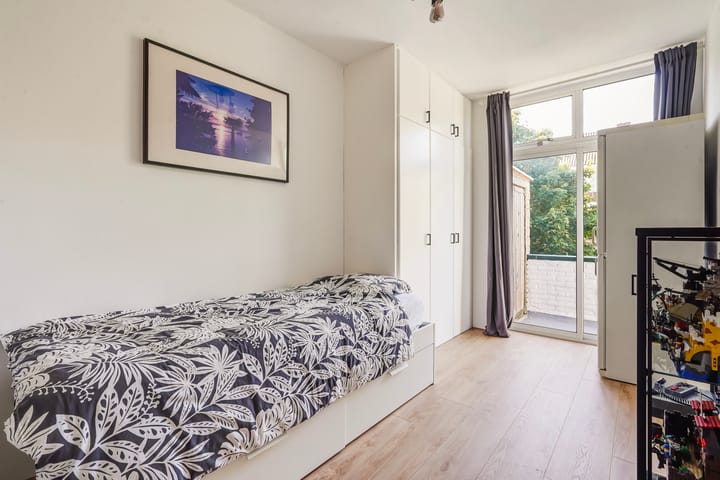 Foto 24 van Ananasstraat 18