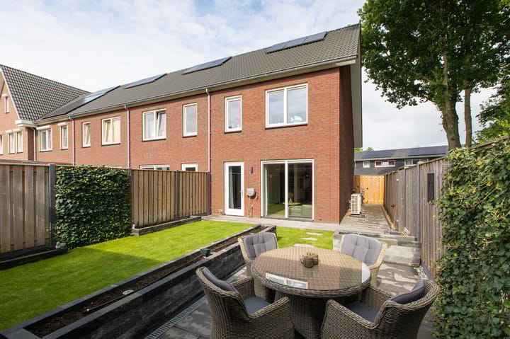 Foto 6 van Potstal 14