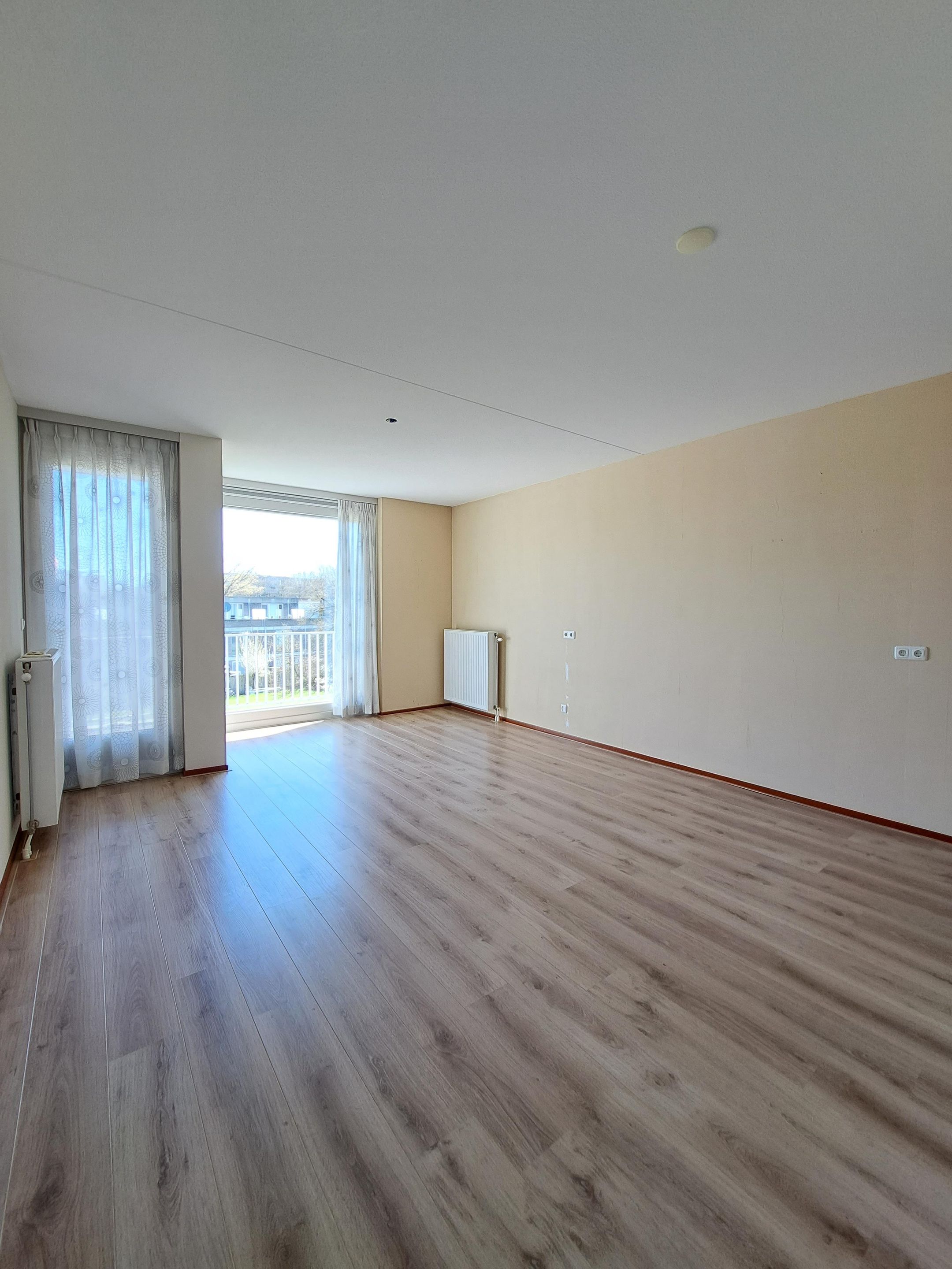 Foto 6 van Burgemeester Van Leeuwenlaan 114-G